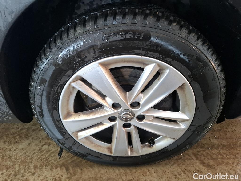  Opel   Grandland X OPEL / 2017 / 5P / SUV 1.2 TURBO 130 EDITION BUSINESS AUTO #2