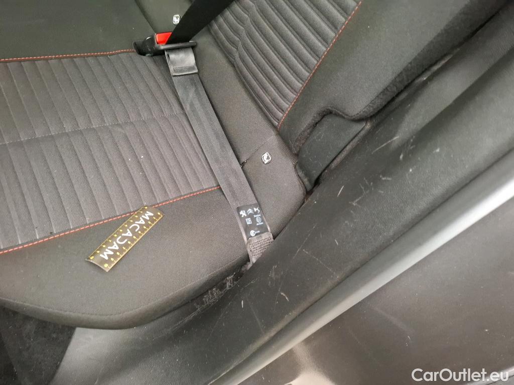  Peugeot  2008  Active Business 1.5 HDi 110CV BVM6 E6d #23