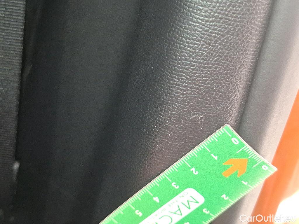  Peugeot  2008  Allure Business 1.5 HDi 130CV BVA8 E6d #24