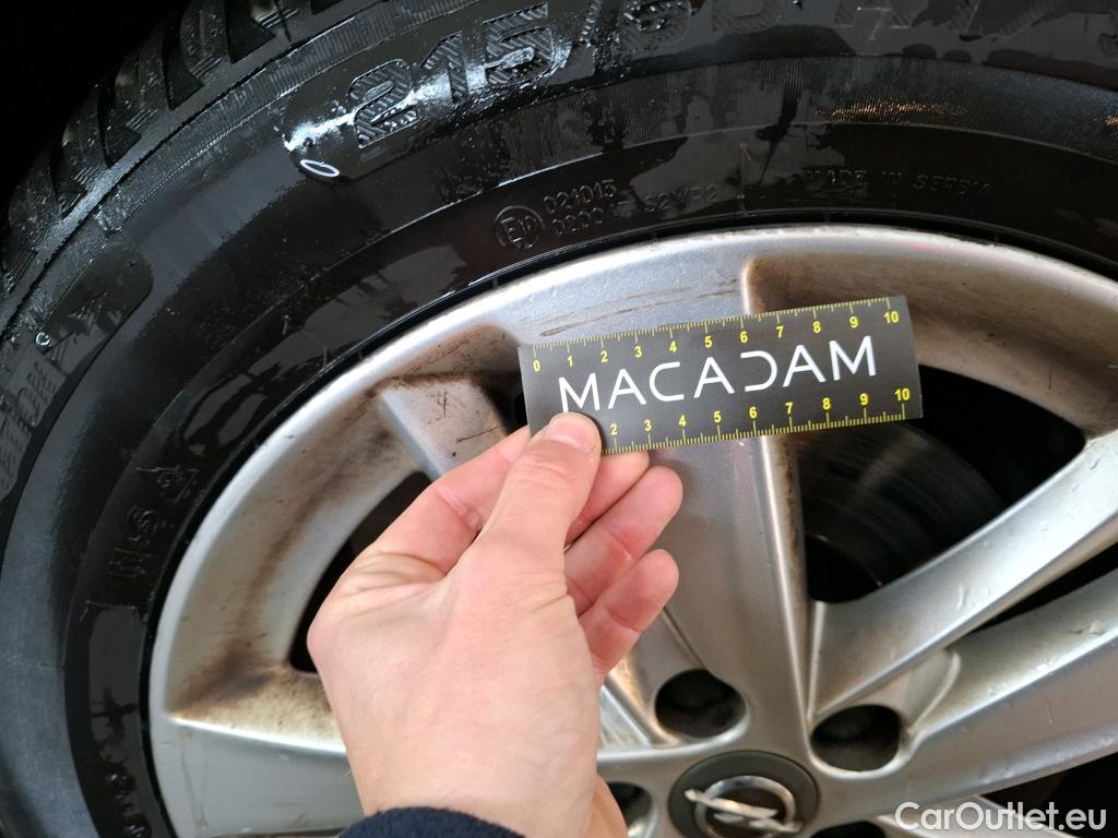  Opel   Grandland X OPEL / 2017 / 5P / SUV 1.2 TURBO 130 EDITION BUSINESS AUTO #4