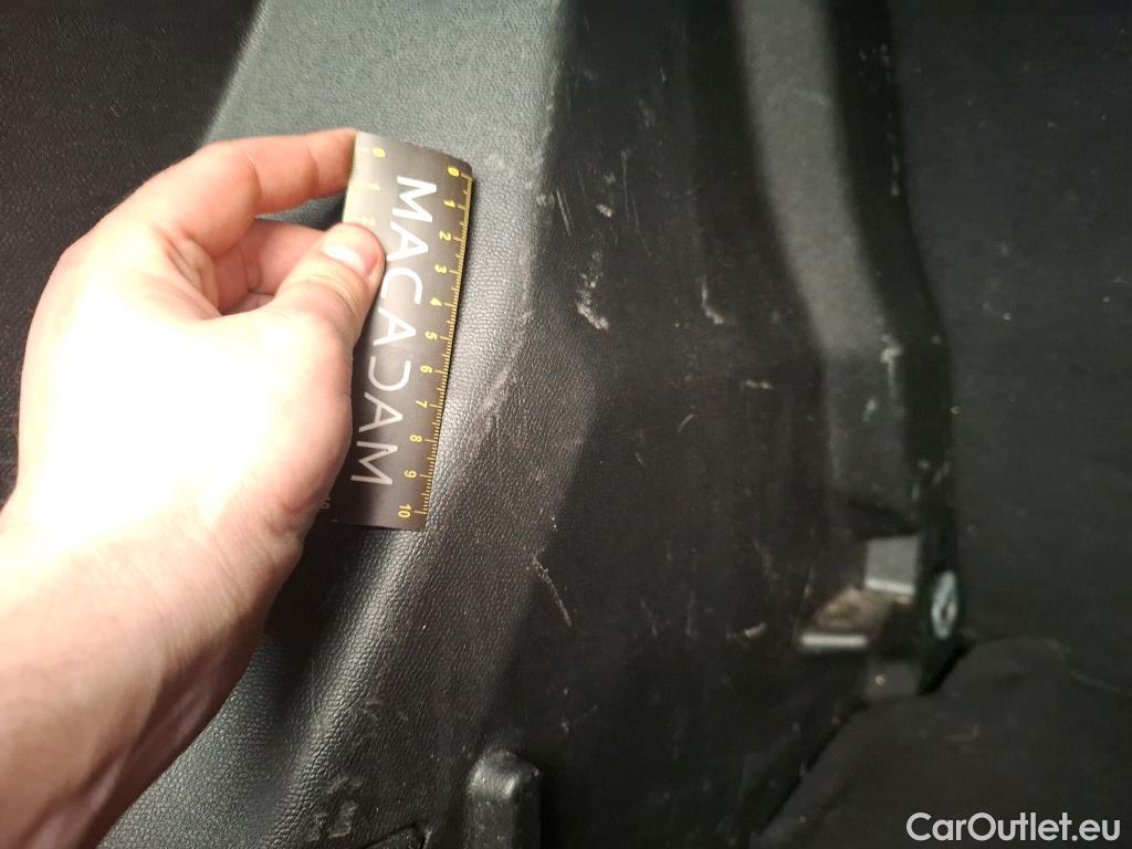  Peugeot  2008  Active Business 1.5 HDi 110CV BVM6 E6d #30