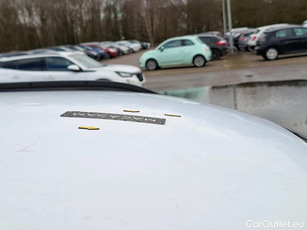  Peugeot  2008  Allure Pack 1.5 HDi 130CV BVA8 E6d #4