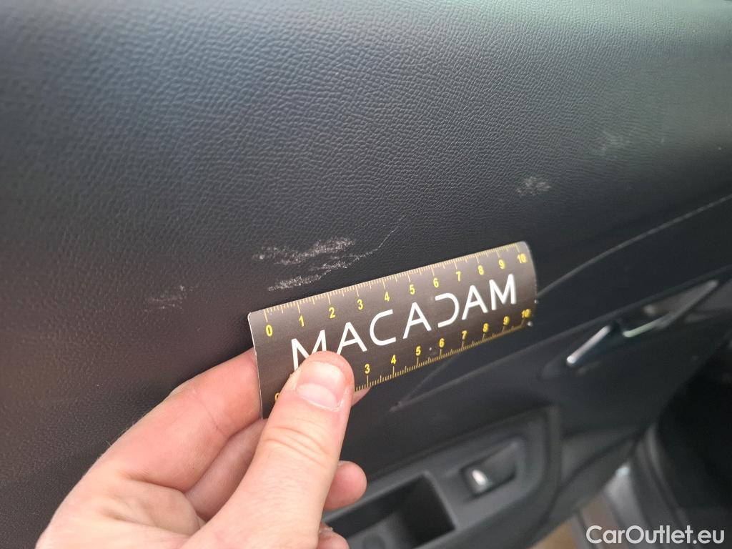  Peugeot  2008  Active Business 1.5 HDi 110CV BVM6 E6d #17