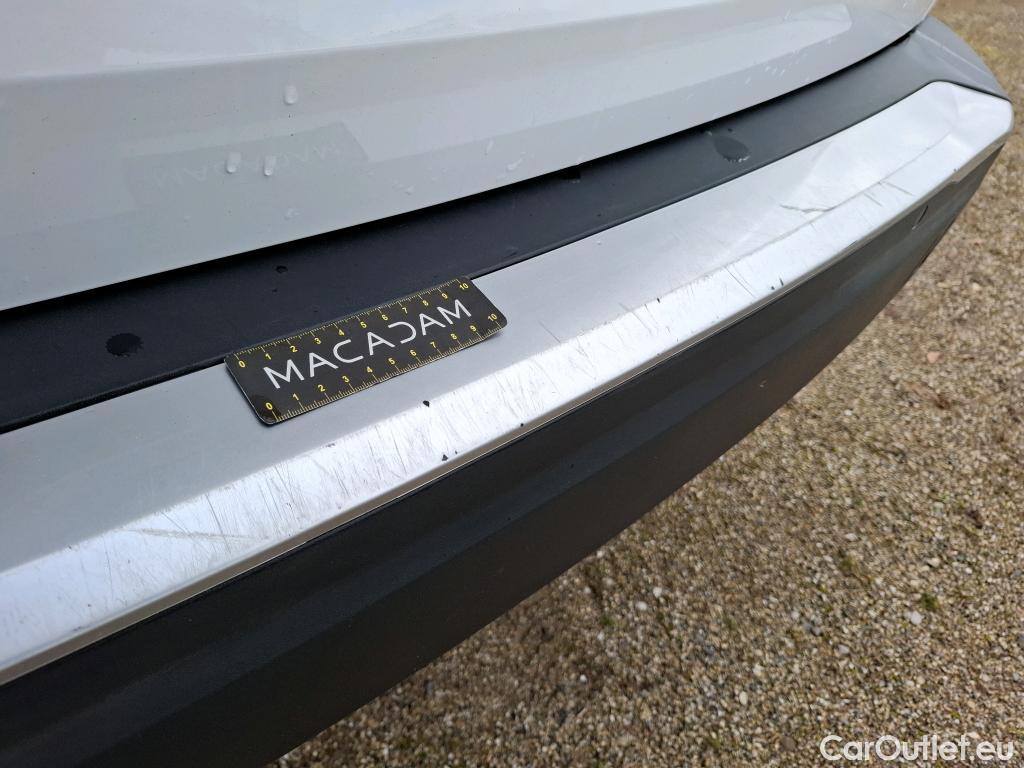  Peugeot  2008  Allure Pack 1.5 HDi 130CV BVA8 E6d #15