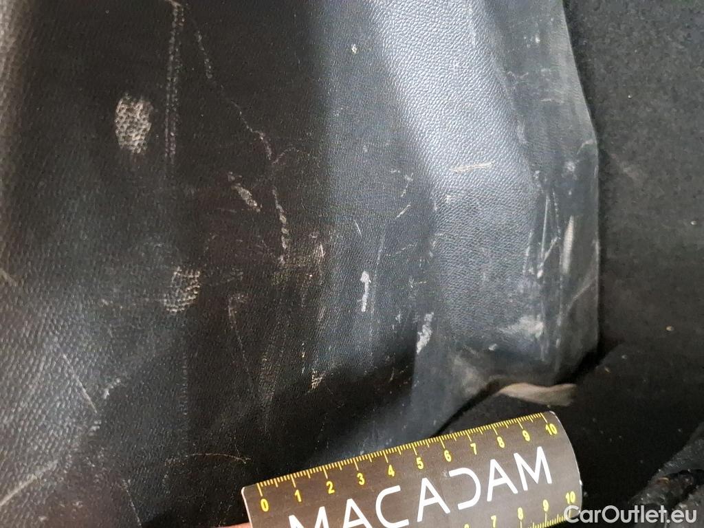  Peugeot  2008  Allure Business 1.5 HDi 110CV BVM6 E6d #50