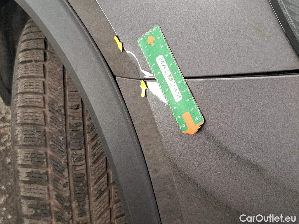  Peugeot  2008  Allure Business 1.2 PureTech 130CV BVA8 E6d #17