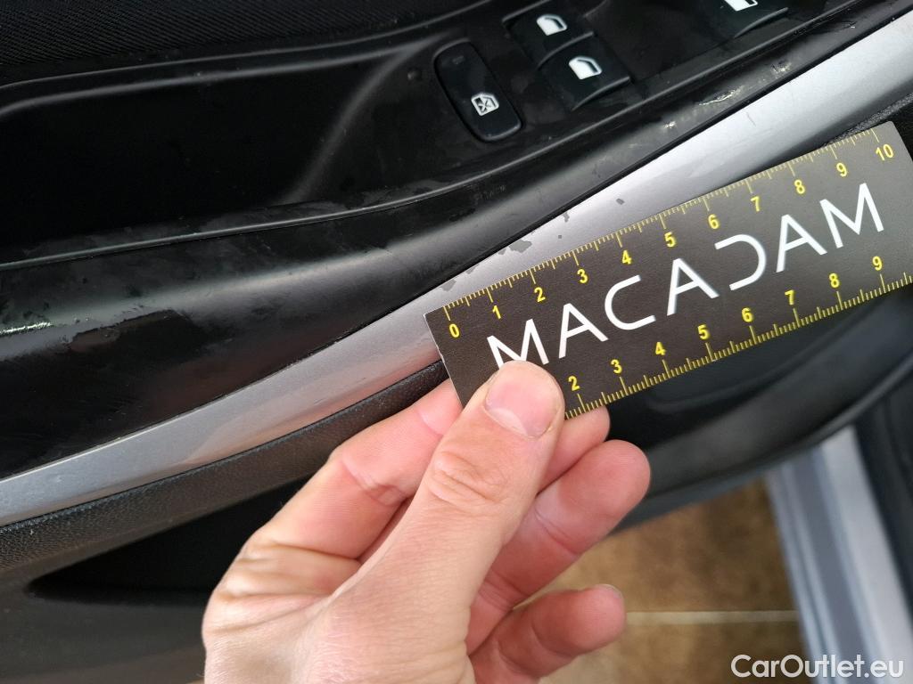  Opel   Grandland X OPEL / 2017 / 5P / SUV 1.2 TURBO 130 EDITION BUSINESS AUTO #9