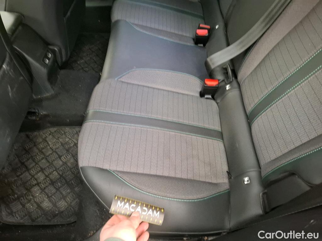  Peugeot  2008  Allure Business 1.5 HDi 110CV BVM6 E6d #64