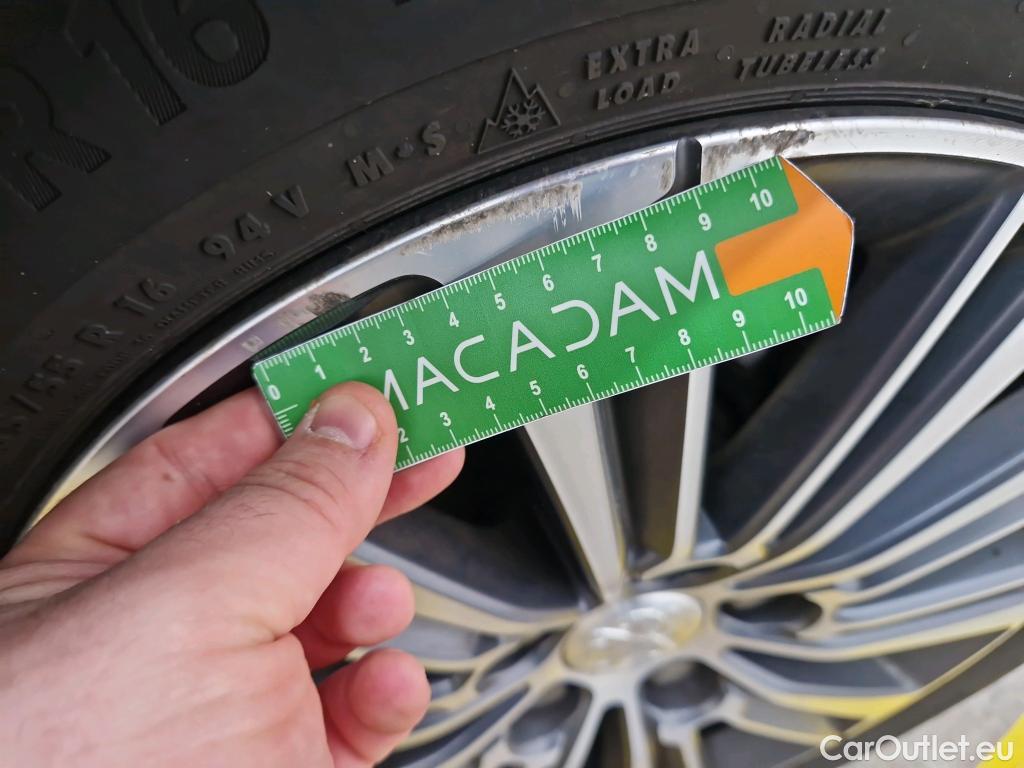  Peugeot  308  Allure Pack 1.5 HDi 130CV BVM6 E6d #1