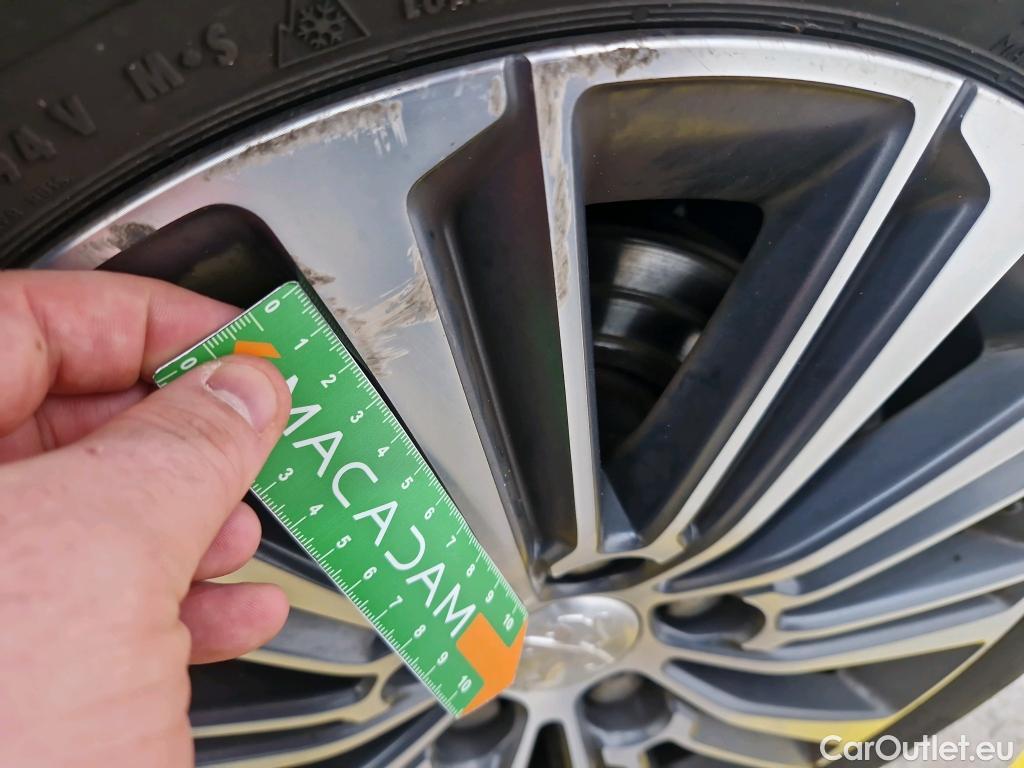  Peugeot  308  Allure Pack 1.5 HDi 130CV BVM6 E6d #2