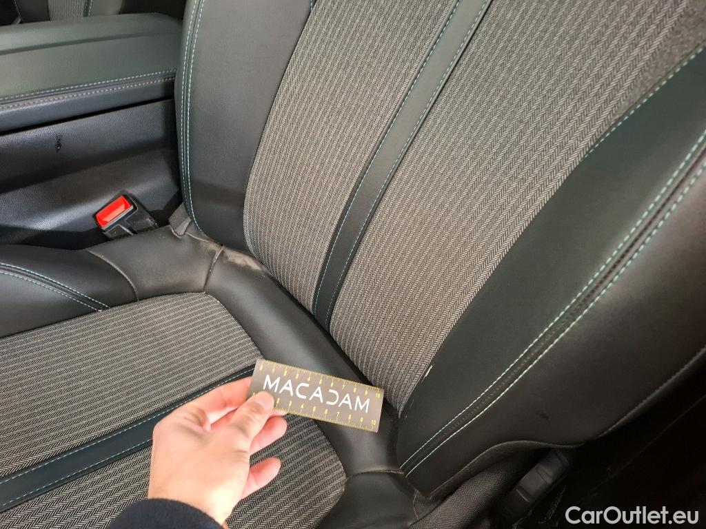  Peugeot  5008  Allure 1.5 HDi 130CV BVA8 7 Sieges E6d #12