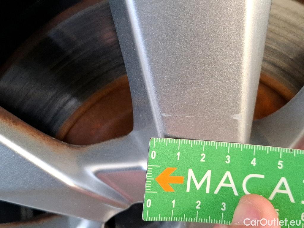  Peugeot  5008  Active Pack 1.5 HDi 130CV BVA8 7 Sieges E6d #27