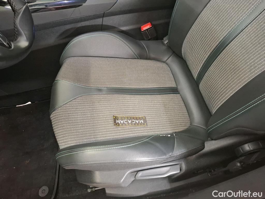  Peugeot  5008  Allure Pack 1.2 PureTech 130CV BVA8 7 Sieges E6d #20