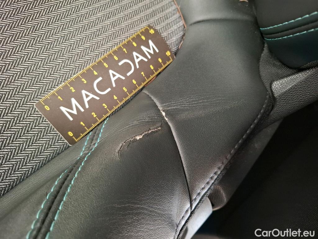  Peugeot  5008  Allure Pack 1.5 HDi 130CV BVA8 7 Sieges E6d #8