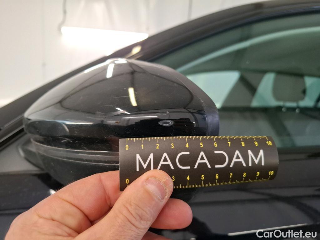  Peugeot  508 PEUGEOT  SW / 2018 / 5P / Break BlueHDi 130 S&S EAT8 Allure Pack #37