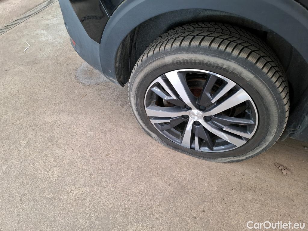  Peugeot  5008  Allure Pack 1.5 HDi 130CV BVA8 7 Sieges E6d #5