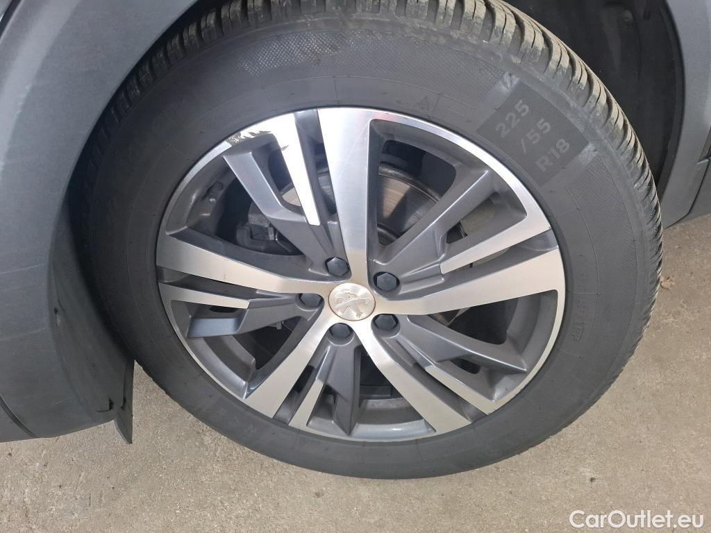  Peugeot  5008  Allure Pack 1.2 PureTech 130CV BVA8 7 Sieges E6d #24