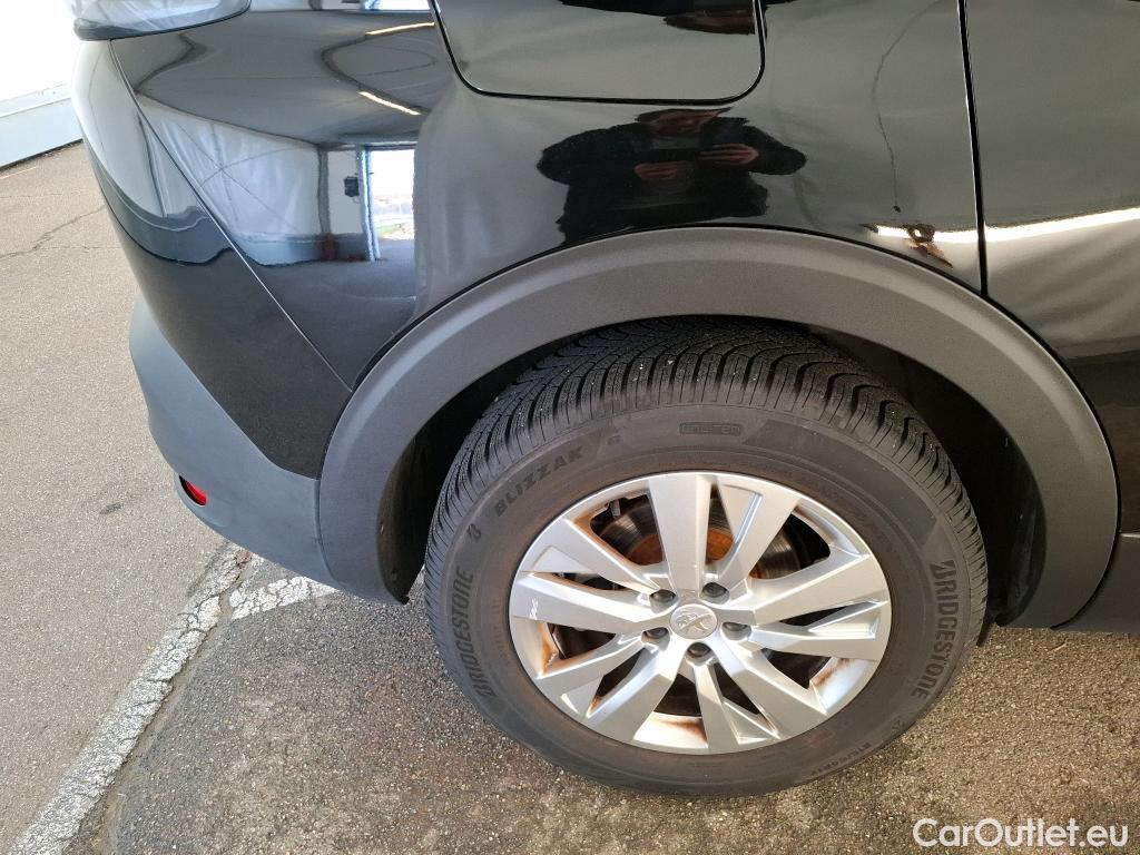  Peugeot  5008  Active Pack 1.5 HDi 130CV BVA8 7 Sieges E6d #24