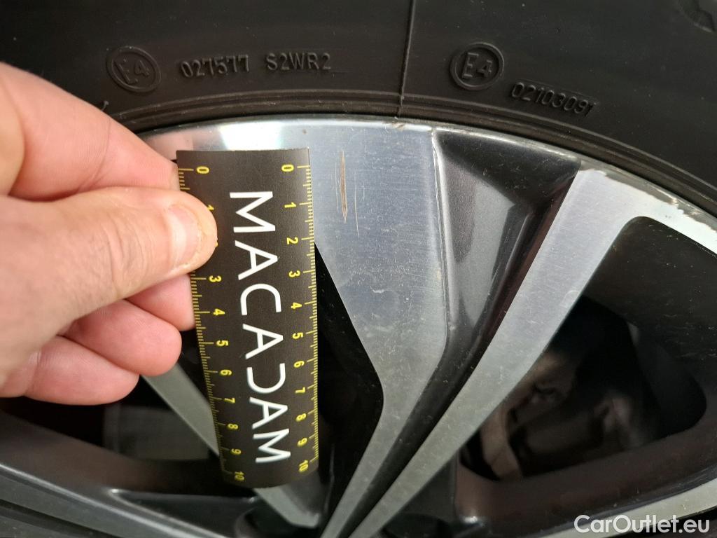  Peugeot  508 PEUGEOT  SW / 2018 / 5P / Break BlueHDi 130 S&S EAT8 Allure Pack #22