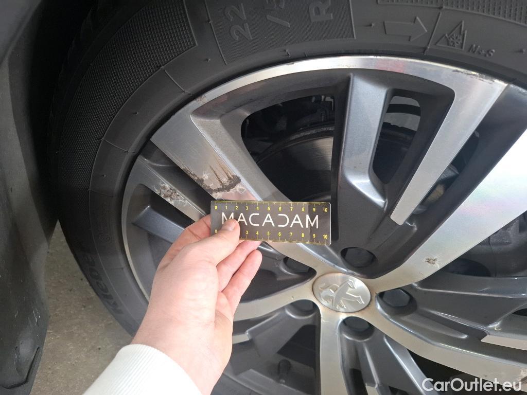  Peugeot  5008  Allure Pack 1.2 PureTech 130CV BVA8 7 Sieges E6d #50