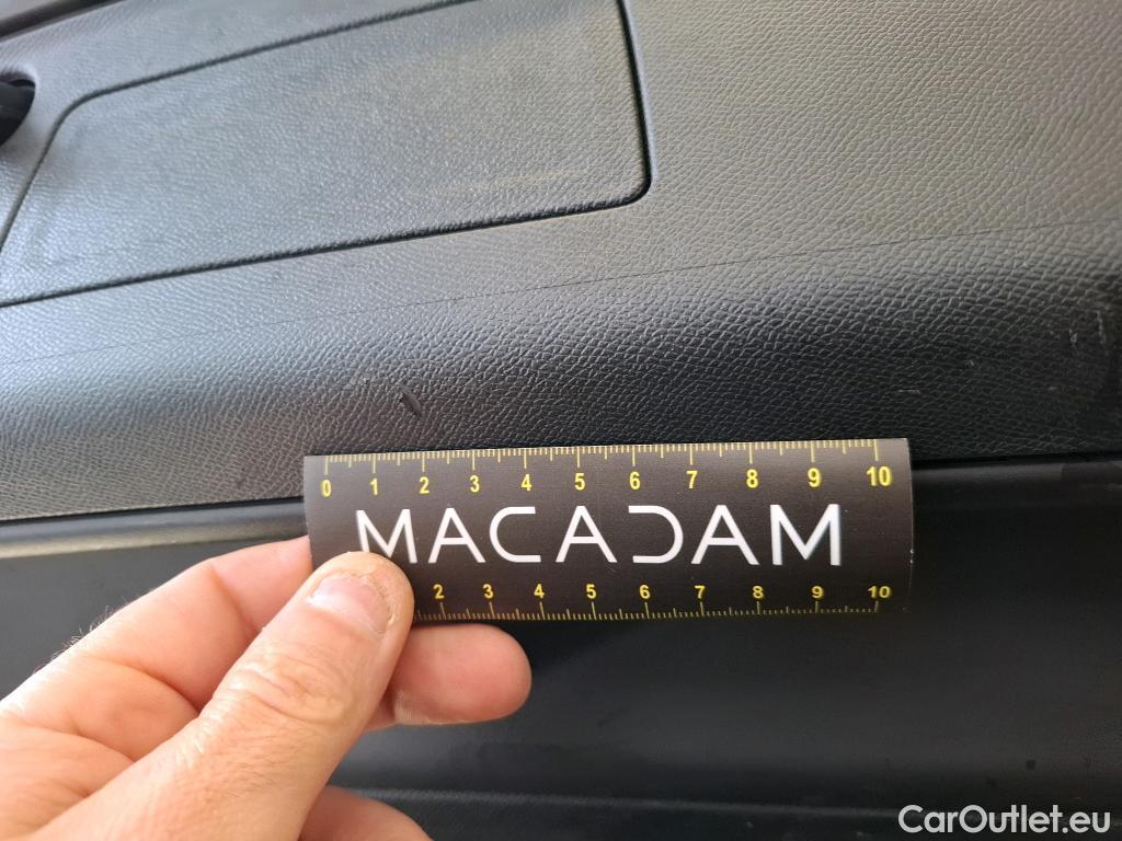  Peugeot  508 PEUGEOT  SW / 2018 / 5P / Break BlueHDi 130 S&S EAT8 Allure Pack #30