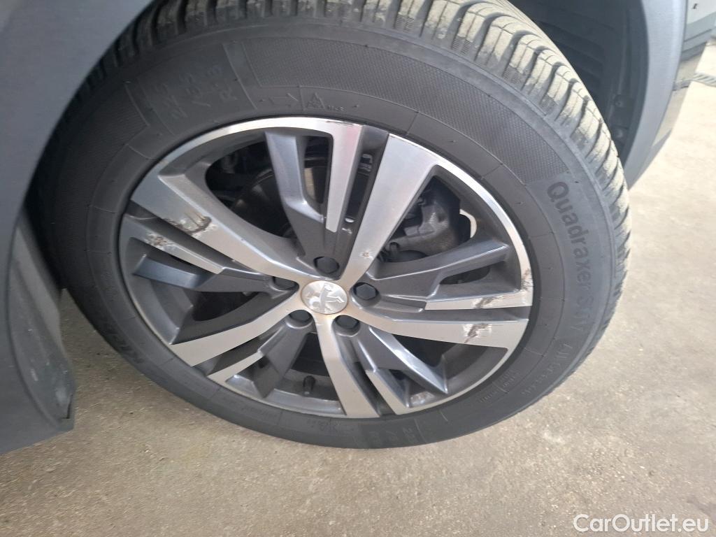  Peugeot  5008  Allure Pack 1.2 PureTech 130CV BVA8 7 Sieges E6d #45