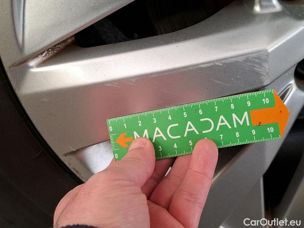  Peugeot  5008  Active Pack 1.5 HDi 130CV BVA8 7 Sieges E6d #13