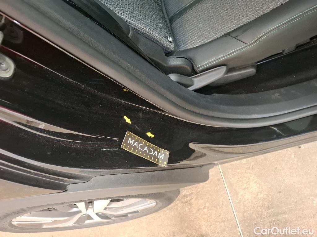  Peugeot  5008  Allure Pack 1.2 PureTech 130CV BVA8 7 Sieges E6d #60