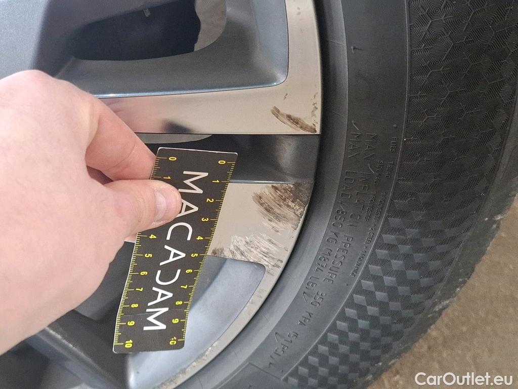  Peugeot  5008  Allure Pack 1.2 PureTech 130CV BVA8 7 Sieges E6d #32