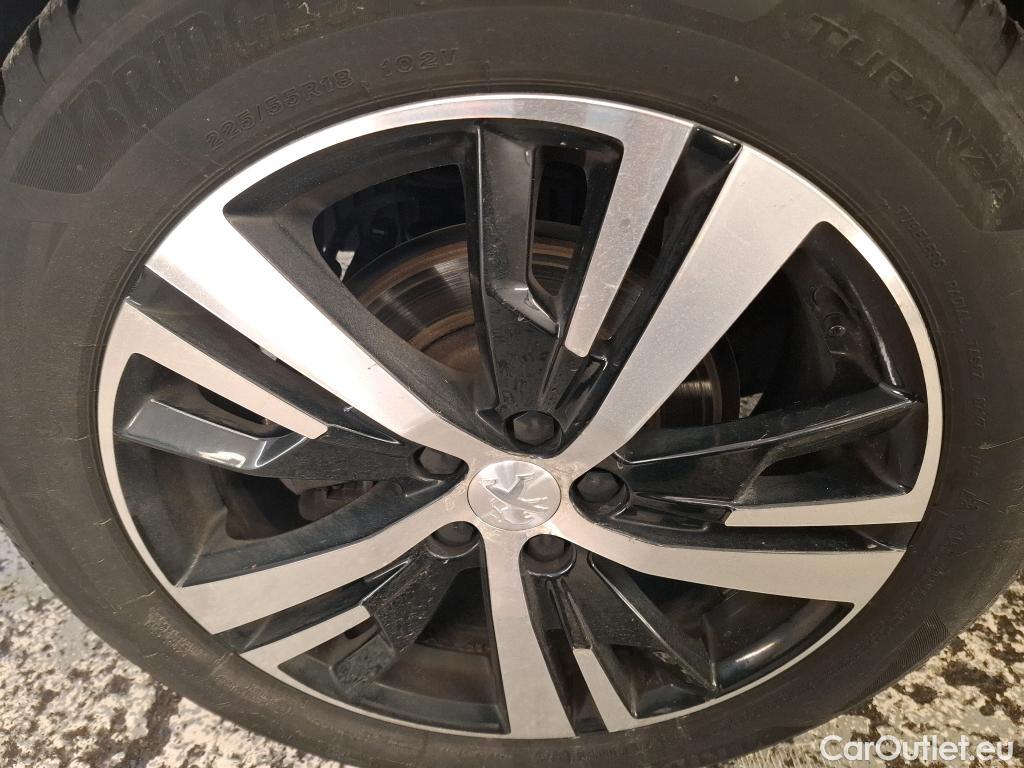  Peugeot  5008  GT Line 1.5 HDi 130CV BVA8 7 Sieges E6dT #4