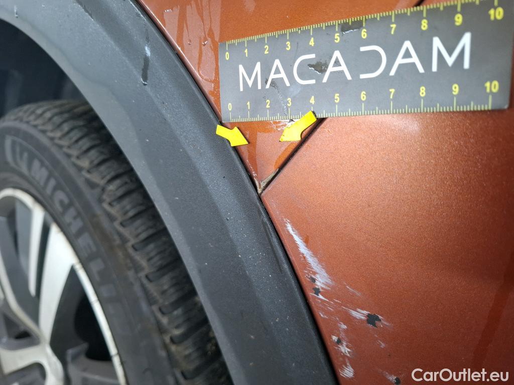  Peugeot  5008  Allure 1.5 HDi 130CV BVA8 7 Sieges E6d #9