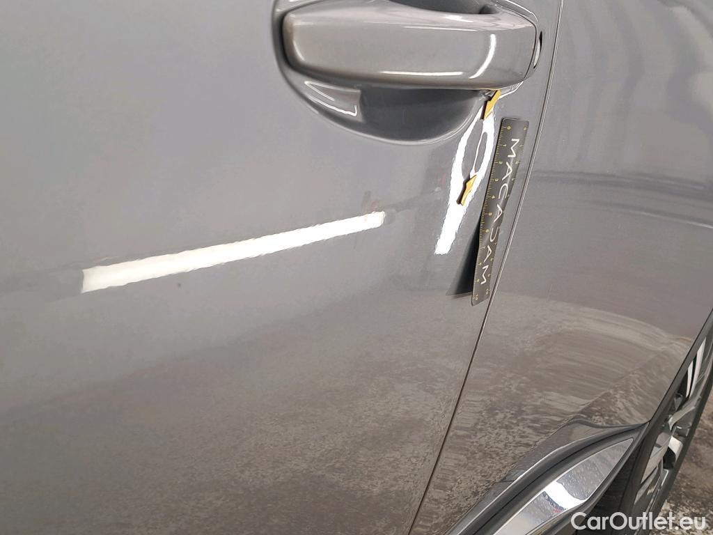  Peugeot  5008 PEUGEOT  / 2020 / 5P / SUV BlueHDi 130 S&S Allure #11