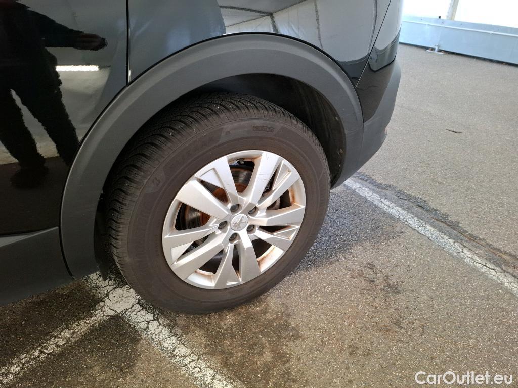  Peugeot  5008  Active Pack 1.5 HDi 130CV BVA8 7 Sieges E6d #11