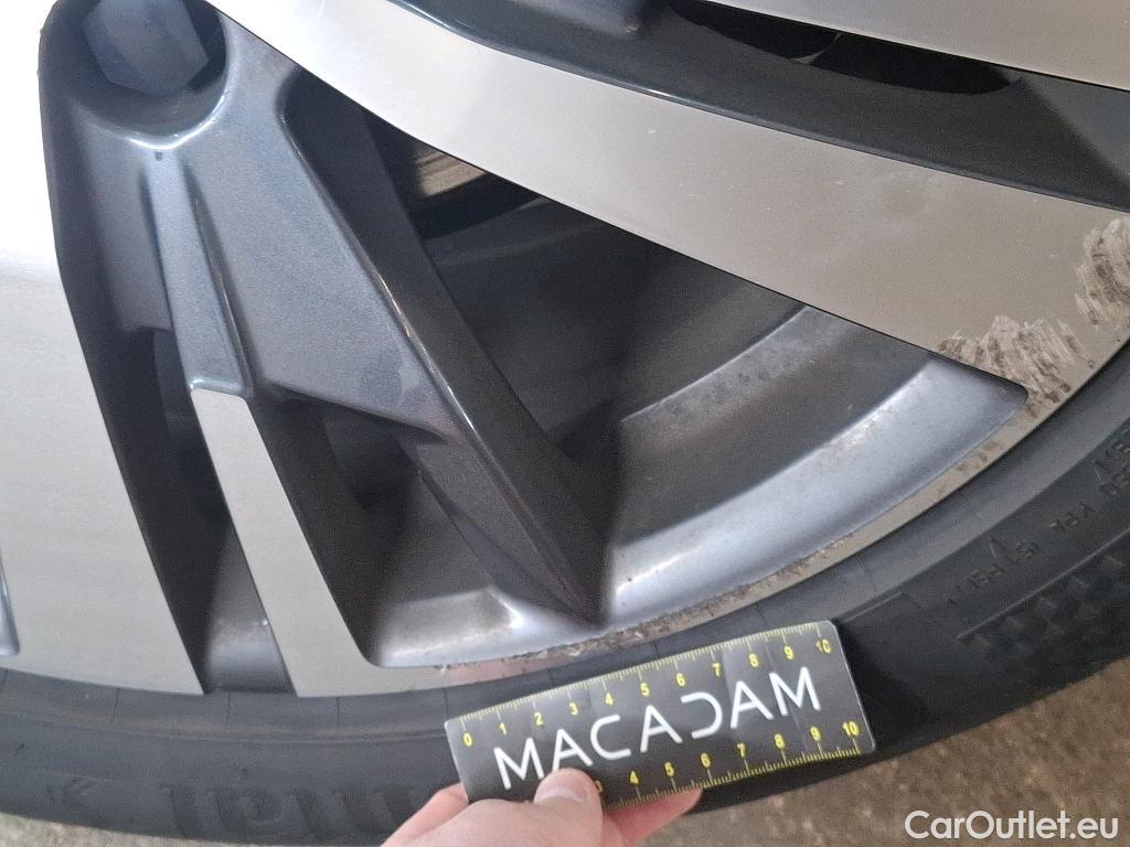  Peugeot  5008  Allure Pack 1.2 PureTech 130CV BVA8 7 Sieges E6d #33