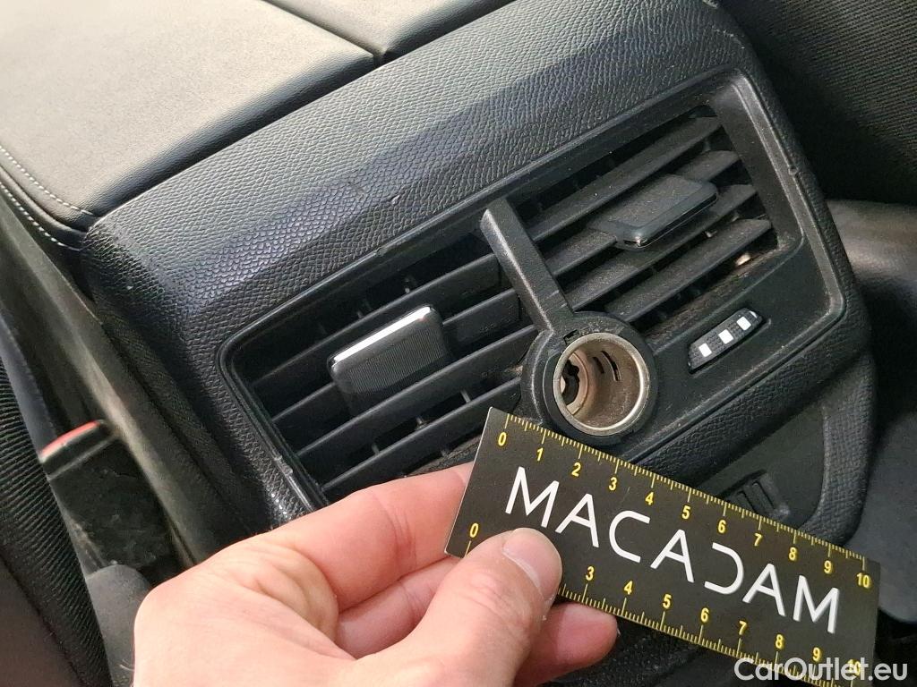  Peugeot  5008  Allure 1.5 HDi 130CV BVA8 7 Sieges E6d #15