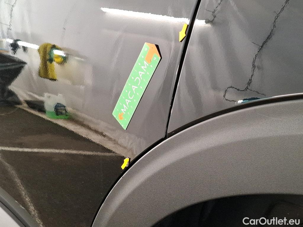  Peugeot  5008  Active Pack 1.5 HDi 130CV BVA8 7 Sieges E6d #2