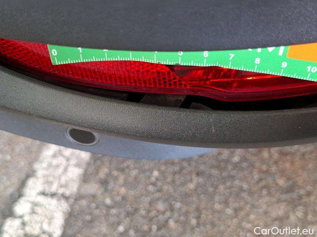  Peugeot  5008  Active Pack 1.5 HDi 130CV BVA8 7 Sieges E6d #23