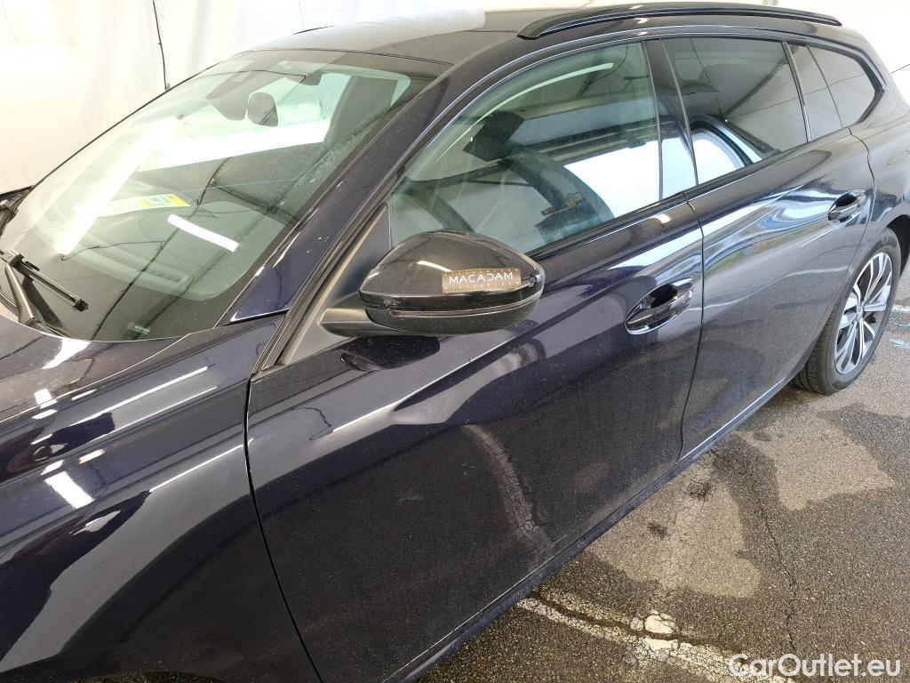  Peugeot  508 PEUGEOT  SW / 2018 / 5P / Break BlueHDi 130 S&S EAT8 Allure Pack #36