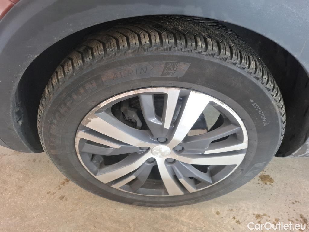  Peugeot  5008  Allure 1.5 HDi 130CV BVA8 7 Sieges E6d #20