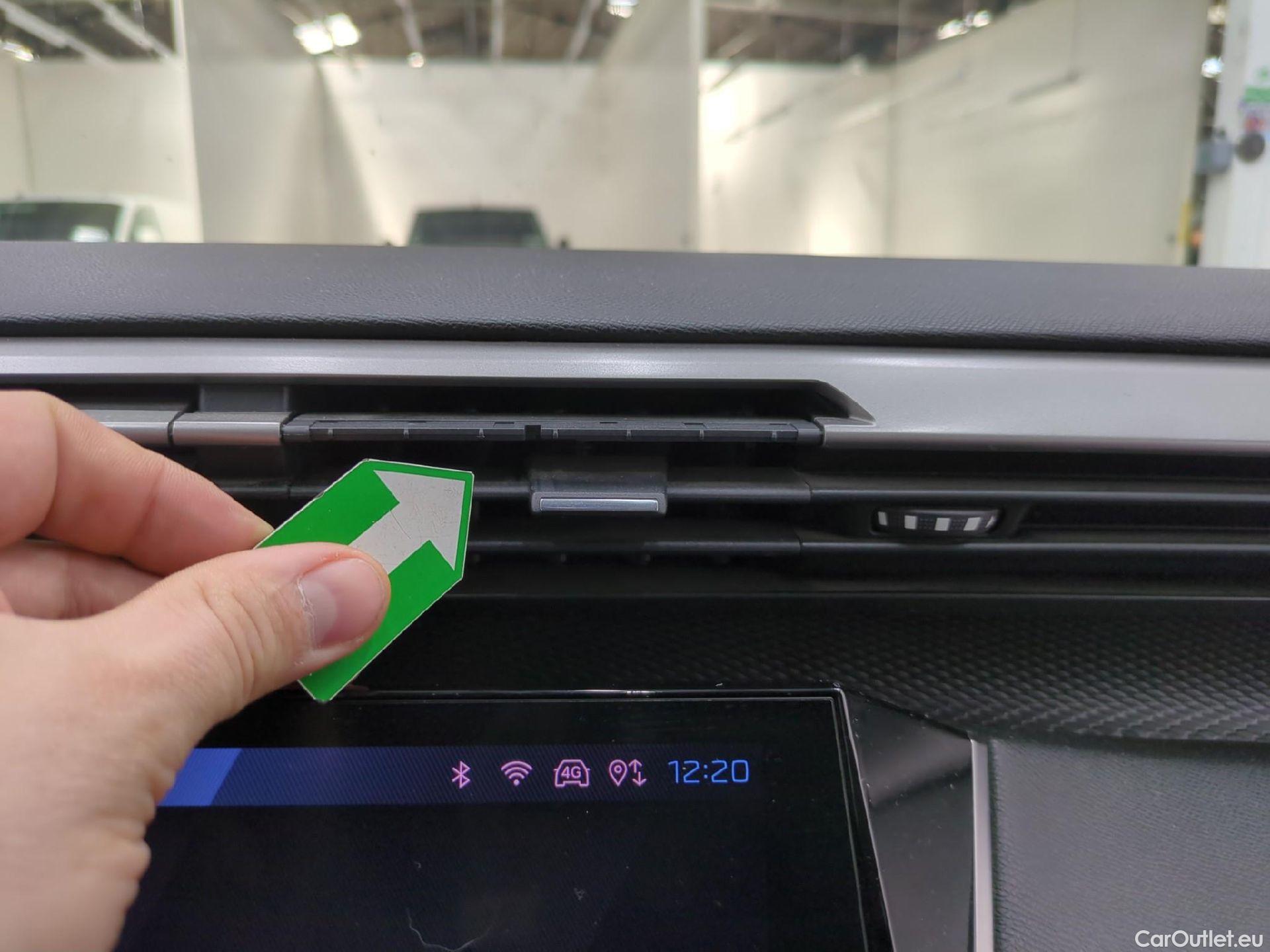  Peugeot  308 PEUGEOT  SW / 2021 / 5P / Break BlueHDi 130 EAT8 ACTIVE PACK #1