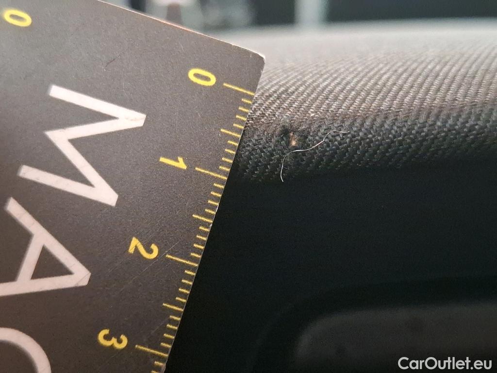  Renault  Megane  IV Berline 5pt. Zen 1.5 dCi 110CV BVM6 E6 #64