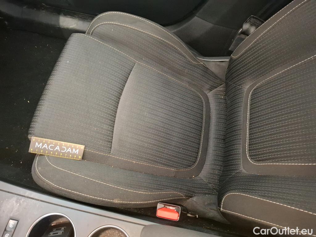  Renault  Megane  IV Berline 5pt. Zen 1.5 dCi 110CV BVM6 E6 #75