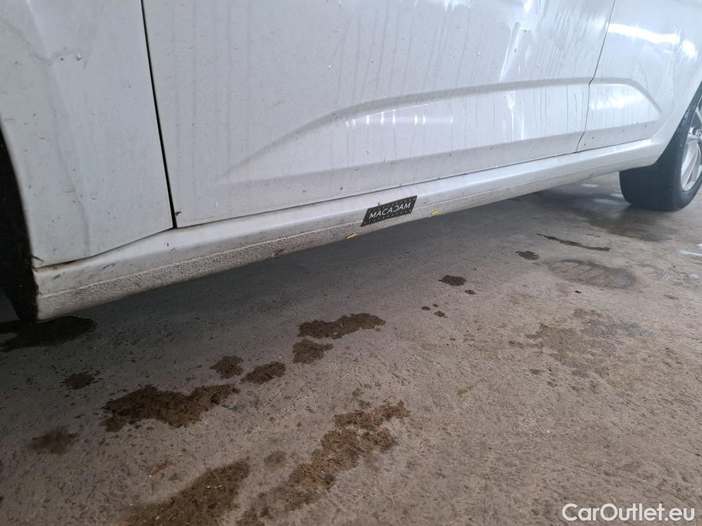  Renault  Megane  IV Berline 5pt. Zen 1.5 dCi 110CV BVM6 E6 #43