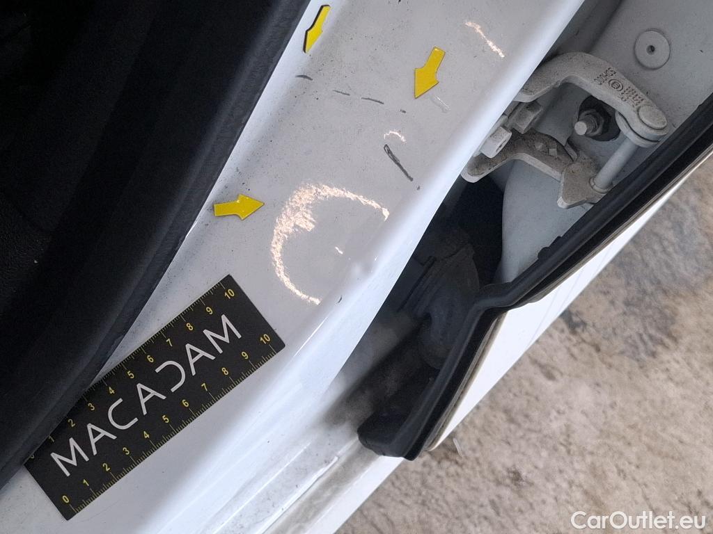  Renault  Megane  IV Berline 5pt. Zen 1.5 dCi 110CV BVM6 E6 #53