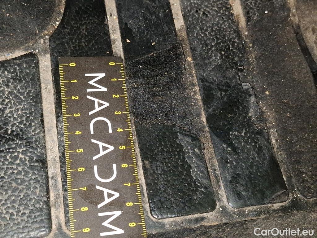  Renault  Megane  IV Berline 5pt. Zen 1.5 dCi 110CV BVM6 E6 #29