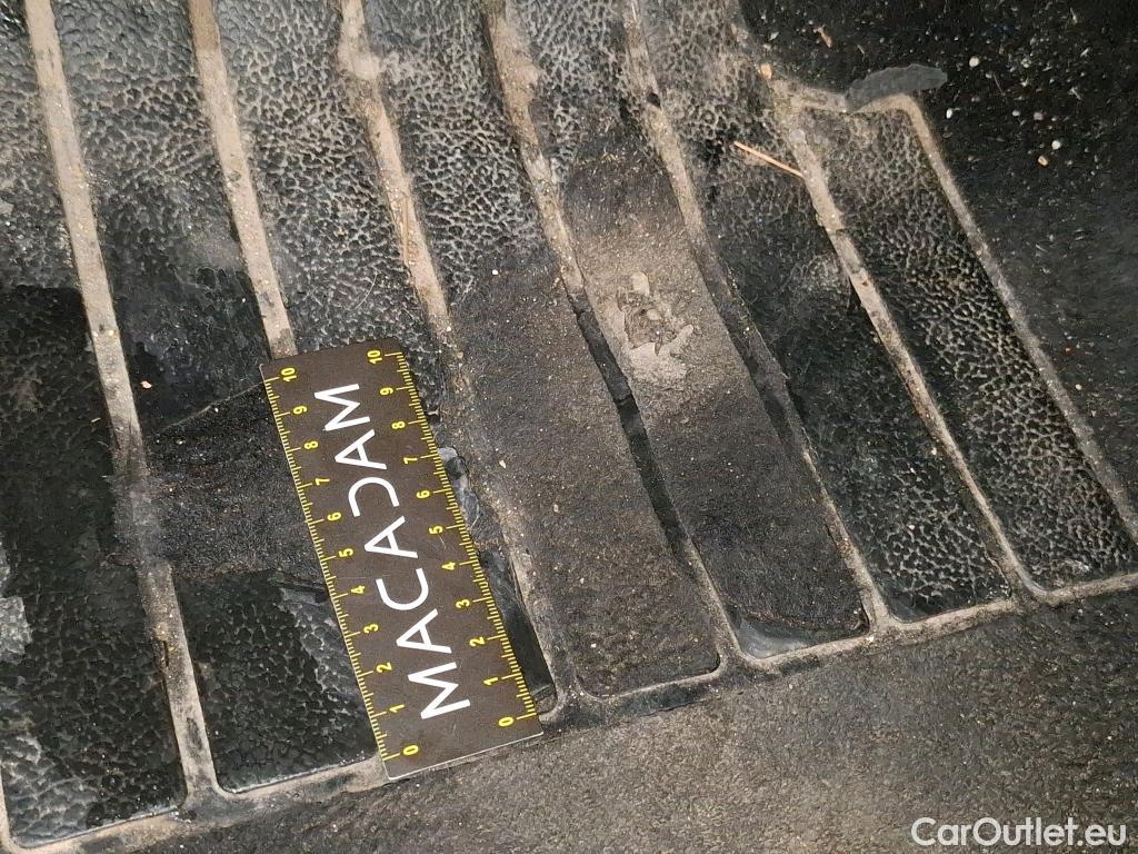  Renault  Megane  IV Berline 5pt. Zen 1.5 dCi 110CV BVM6 E6 #27