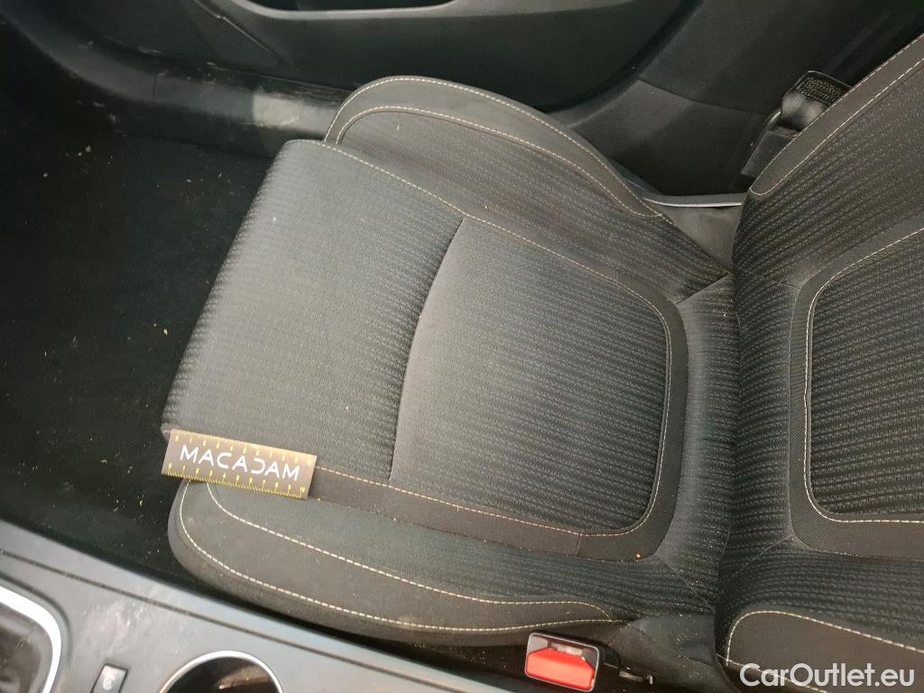  Renault  Megane  IV Berline 5pt. Zen 1.5 dCi 110CV BVM6 E6 #74