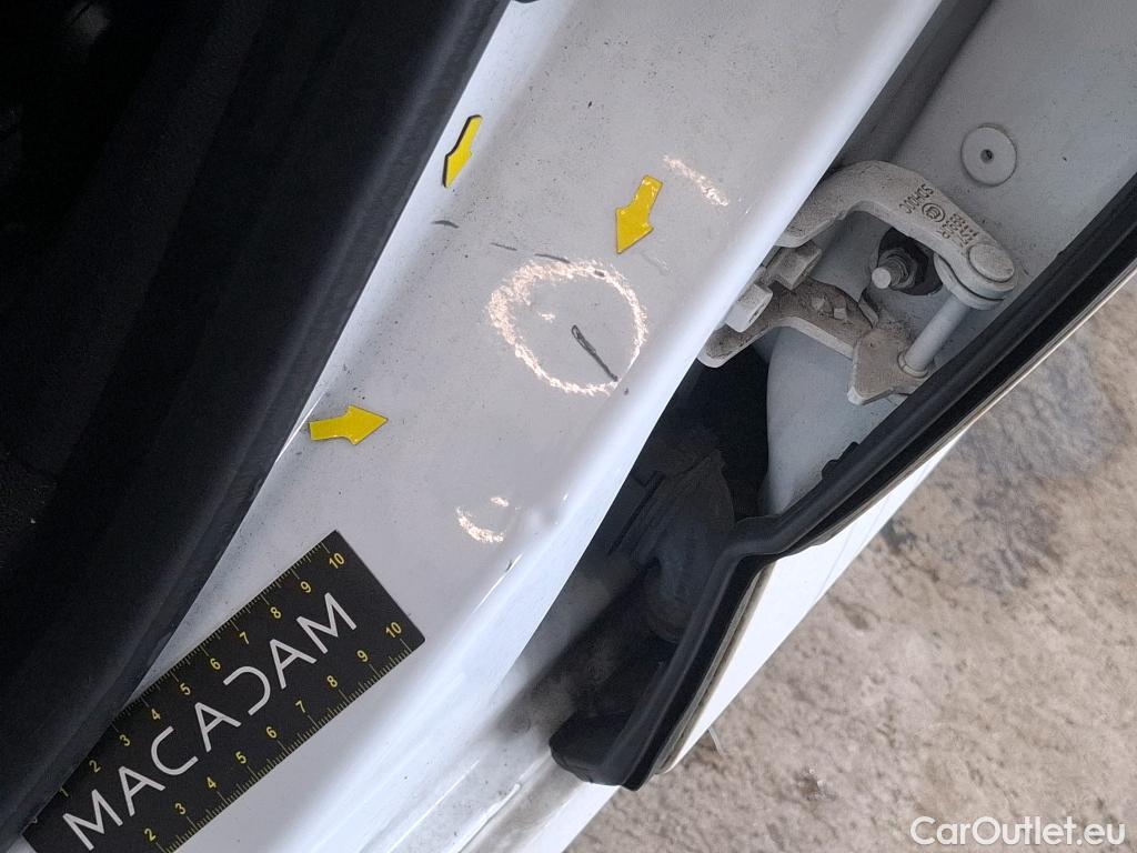  Renault  Megane  IV Berline 5pt. Zen 1.5 dCi 110CV BVM6 E6 #54