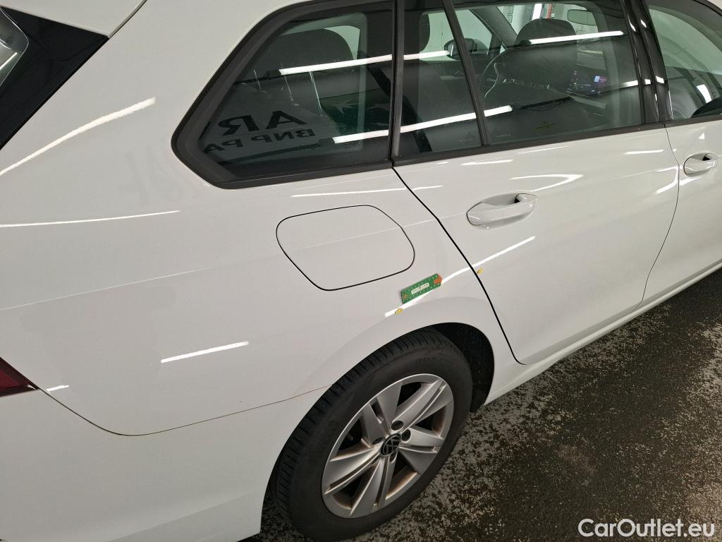  Volkswagen  Golf  VOLKSWAGEN SW / 2020 / 5P / Break 2.0 TDI SCR 150 DSG7 Life Business #1