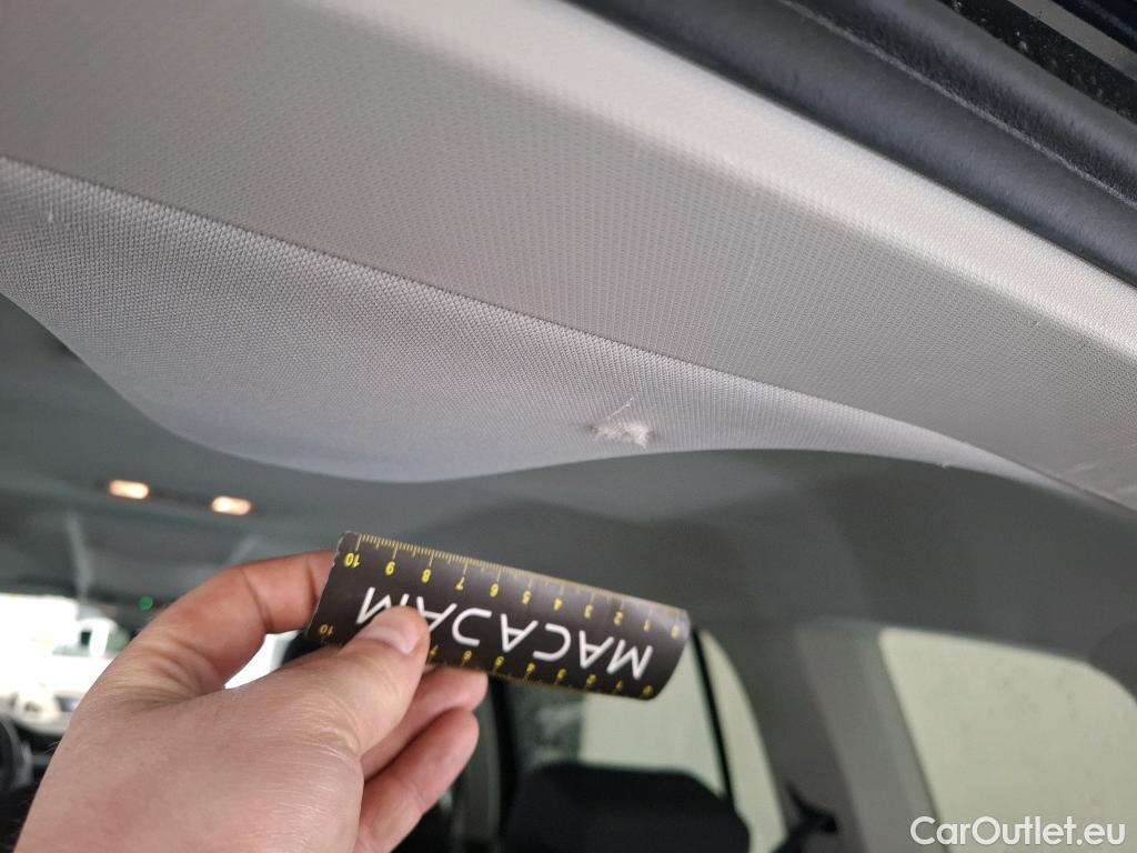  Volkswagen  Touran  Life Plus 2.0 TDI 150CV BVA7 E6d #28